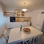 Apartmán With Parking Space - 2423